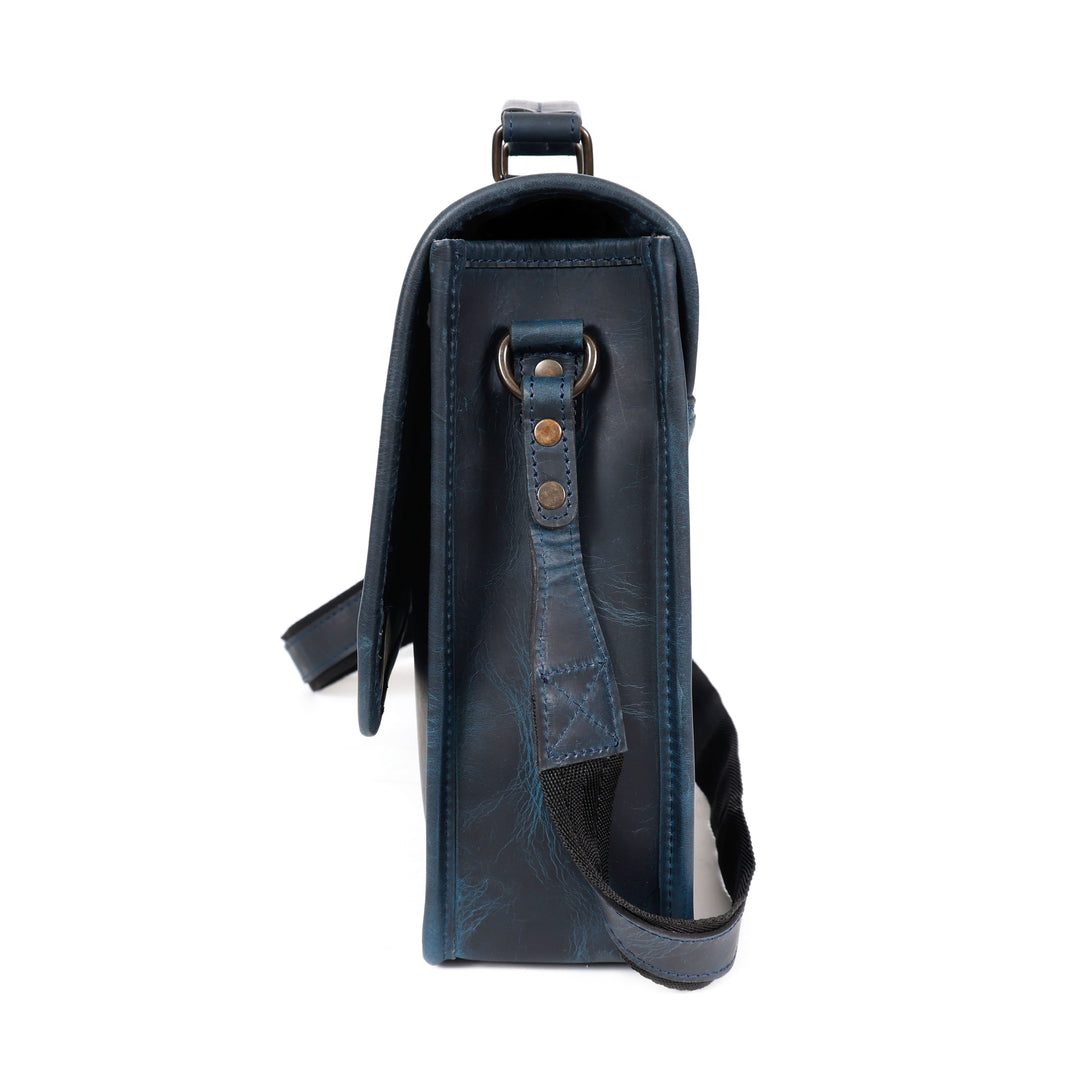 Leather Messenger Bag for Men 18